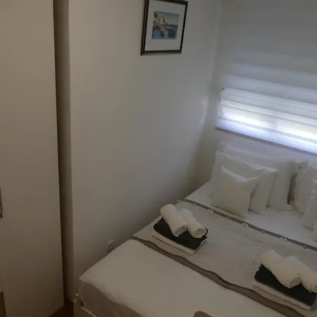 Appartement Seafront Ana *