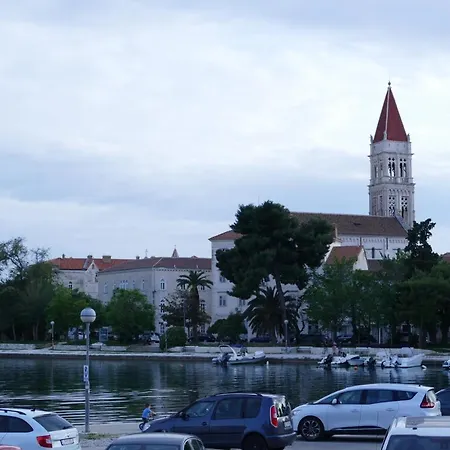 Апартаменты Seafront Ana *