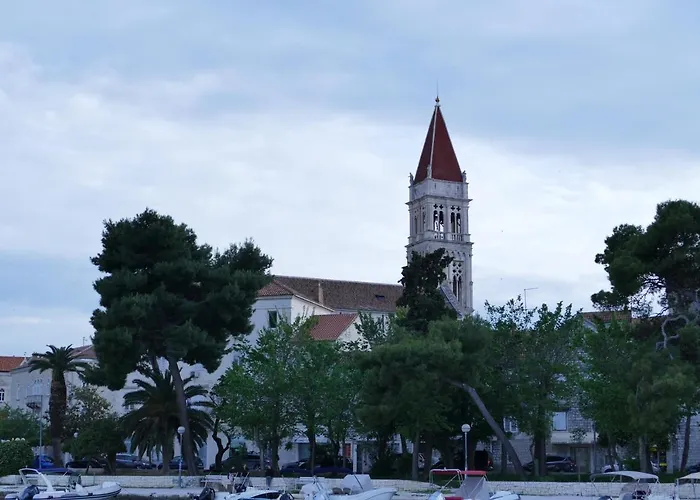 Seafront Ana * Trogir