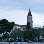Seafront Ana * Trogir
